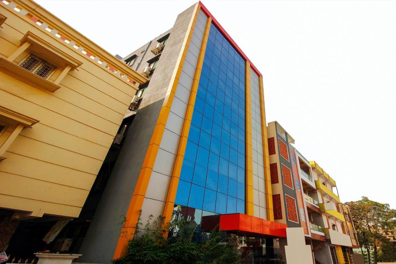 Oyo 29131 Hotel Mn Grand Shamshabad Luaran gambar