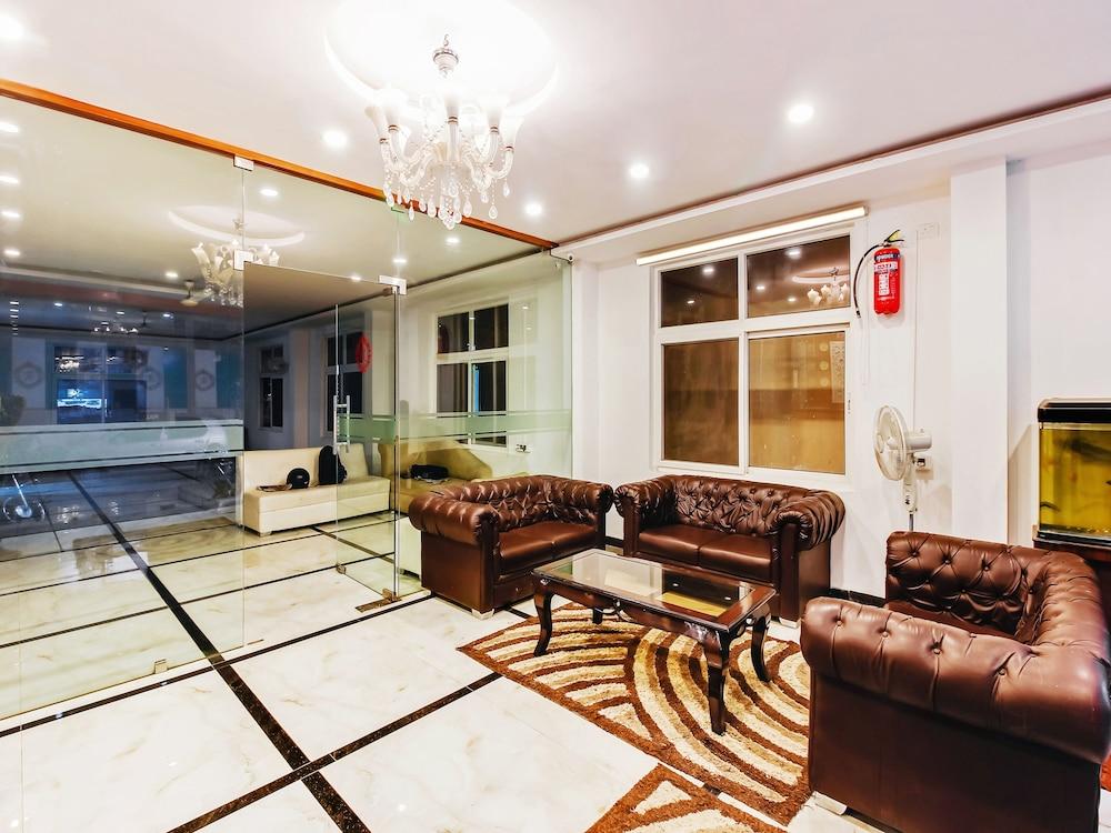 Oyo 29131 Hotel Mn Grand Shamshabad Luaran gambar